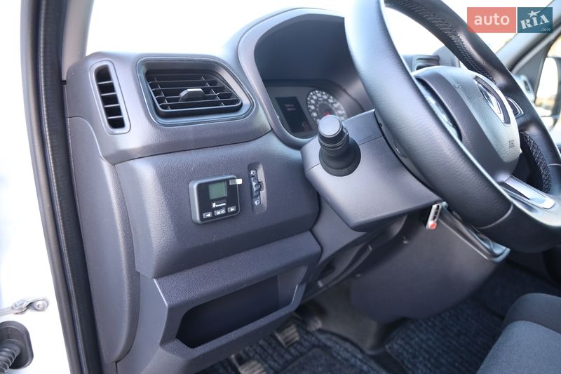 Платформа Renault Master 2020 в Луцьку
