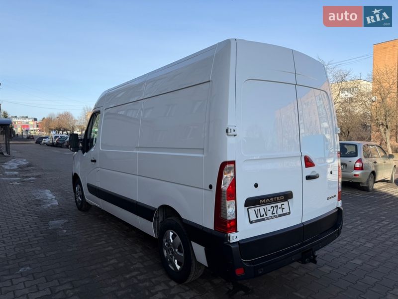 Грузовой фургон Renault Master 2021 в Дубно
