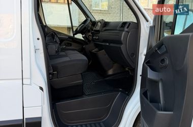 Грузовой фургон Renault Master 2021 в Дубно