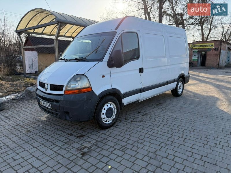 Вантажний фургон Renault Master 2005 в Львові