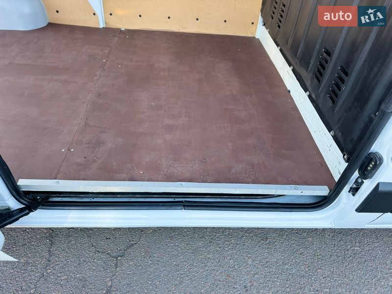 Грузовой фургон Renault Master 2021 в Киеве