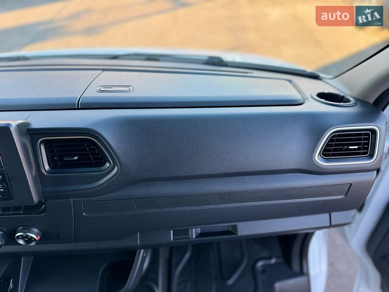 Грузовой фургон Renault Master 2021 в Киеве