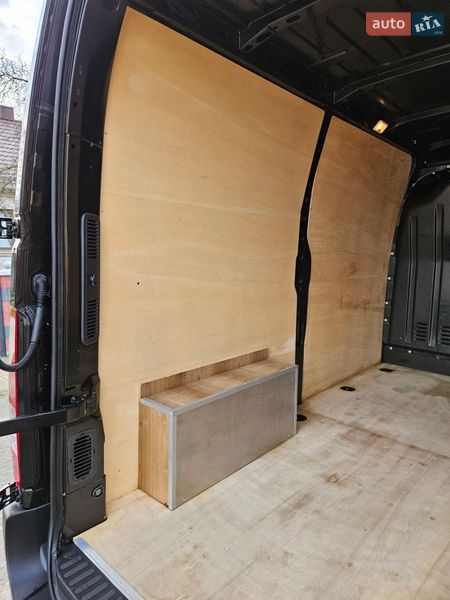 Вантажний фургон Renault Master 2022 в Дубні