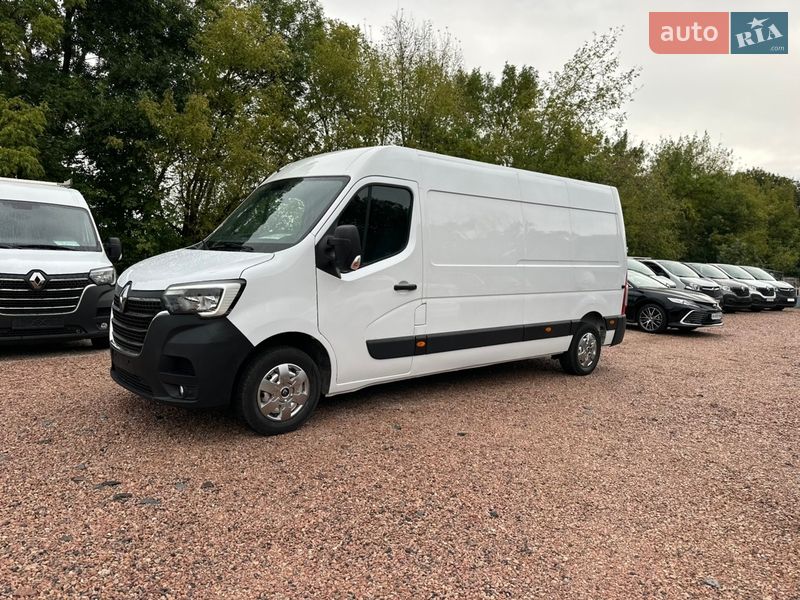 Вантажний фургон Renault Master 2021 в Рівному