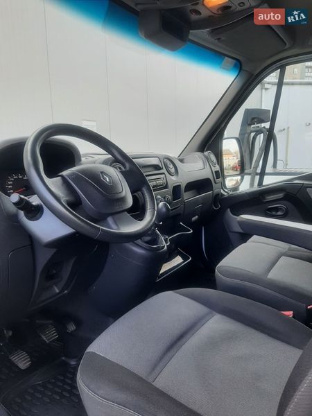 Грузовой фургон Renault Master 2013 в Луцке