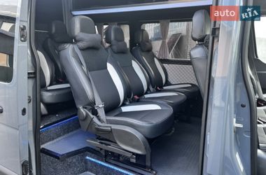 Мікроавтобус Renault Master 2020 в Долині