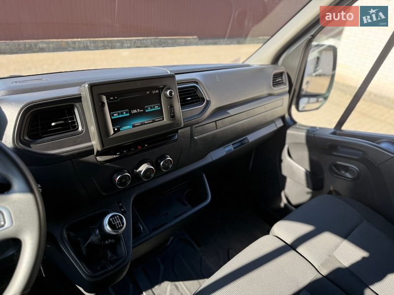 Грузовой фургон Renault Master 2021 в Киеве