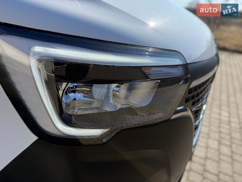 Грузовой фургон Renault Master 2021 в Киеве