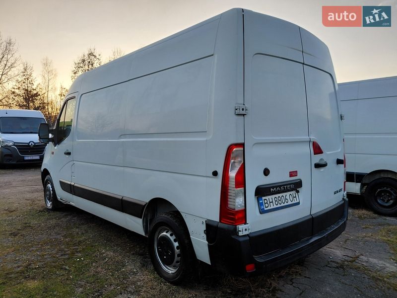 Грузовой фургон Renault Master 2016 в Ивано-Франковске