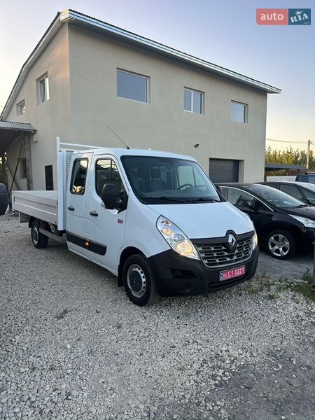 Грузопассажирский фургон Renault Master 2016 в Львове