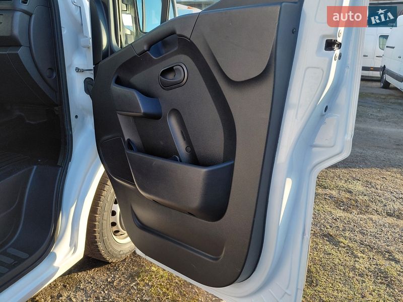 Грузовой фургон Renault Master 2023 в Ивано-Франковске