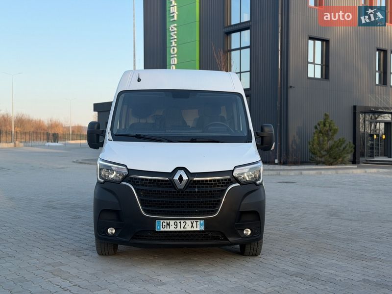 Вантажний фургон Renault Master 2023 в Дубні