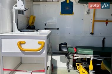 Автомобиль скорой помощи Renault Master 2014 в Ровно