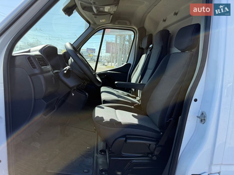Грузовой фургон Renault Master 2020 в Одессе
