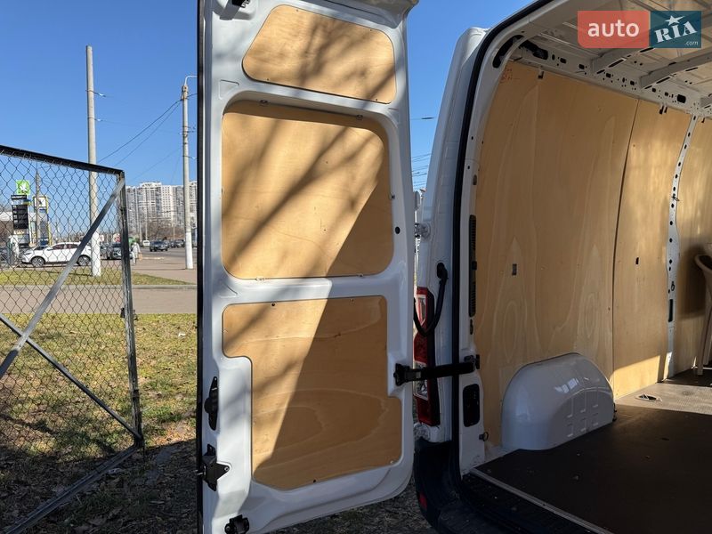 Грузовой фургон Renault Master 2020 в Одессе
