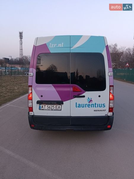 Минивэн Renault Master 2015 в Ивано-Франковске