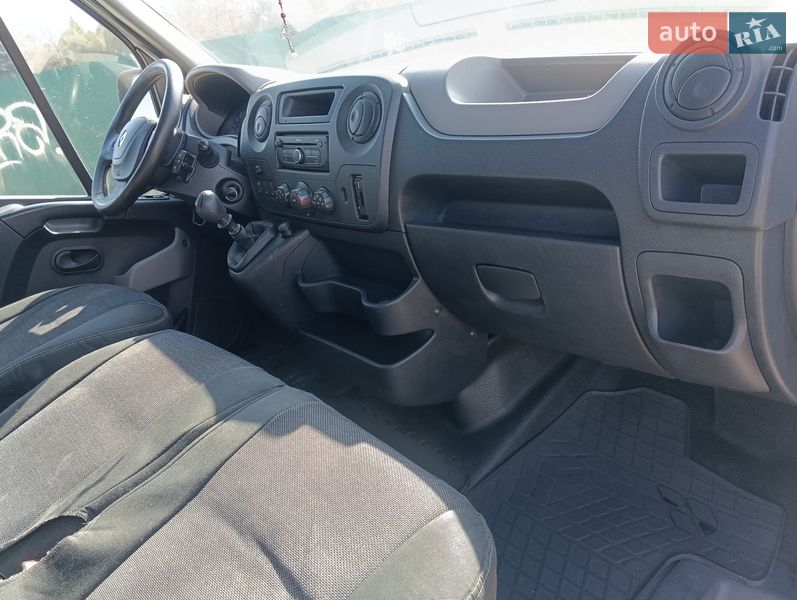 Минивэн Renault Master 2015 в Ивано-Франковске