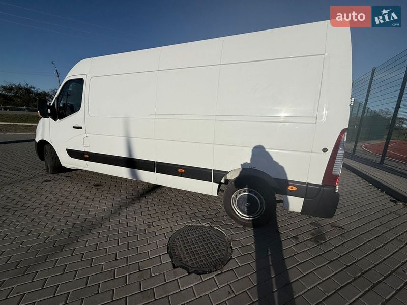Грузовой фургон Renault Master 2018 в Бучаче