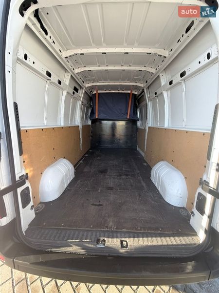 Грузовой фургон Renault Master 2018 в Бучаче
