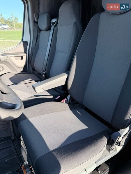 Грузовой фургон Renault Master 2018 в Бучаче