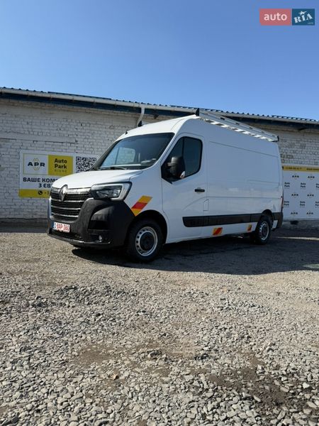 Вантажний фургон Renault Master 2021 в Рівному