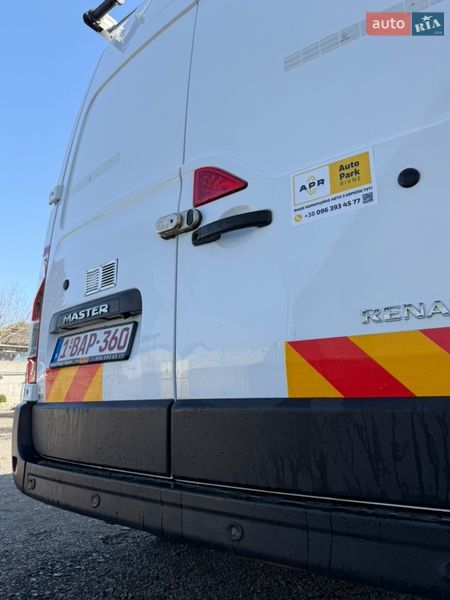 Вантажний фургон Renault Master 2021 в Рівному