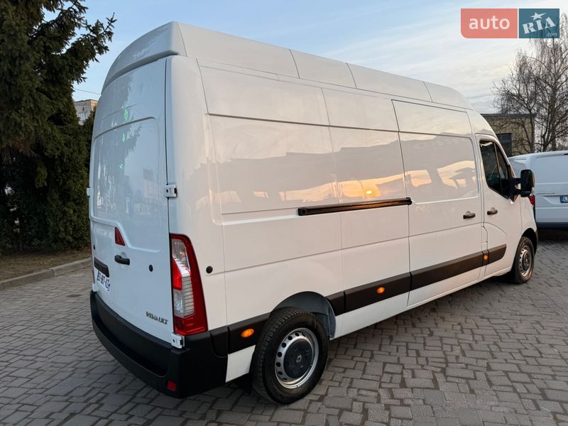 Грузовой фургон Renault Master 2017 в Дубно