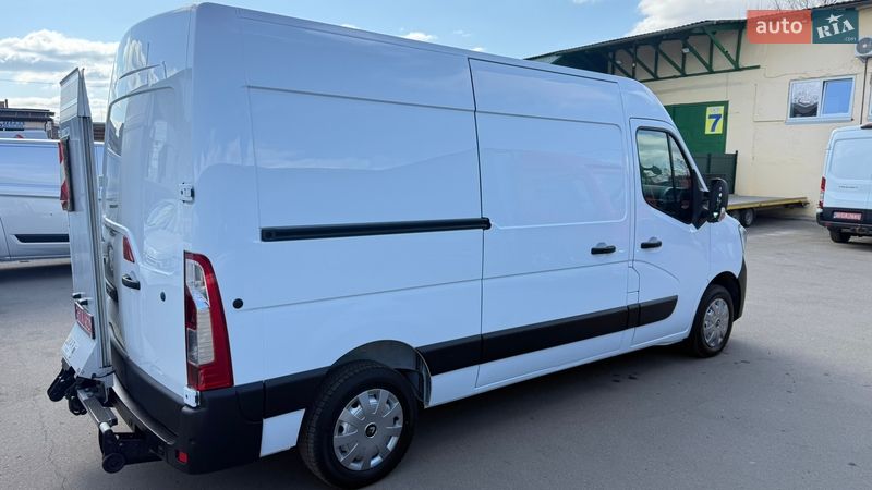 Вантажний фургон Renault Master 2021 в Луцьку