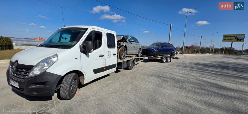 Автовоз Renault Master 2015 в Луцьку