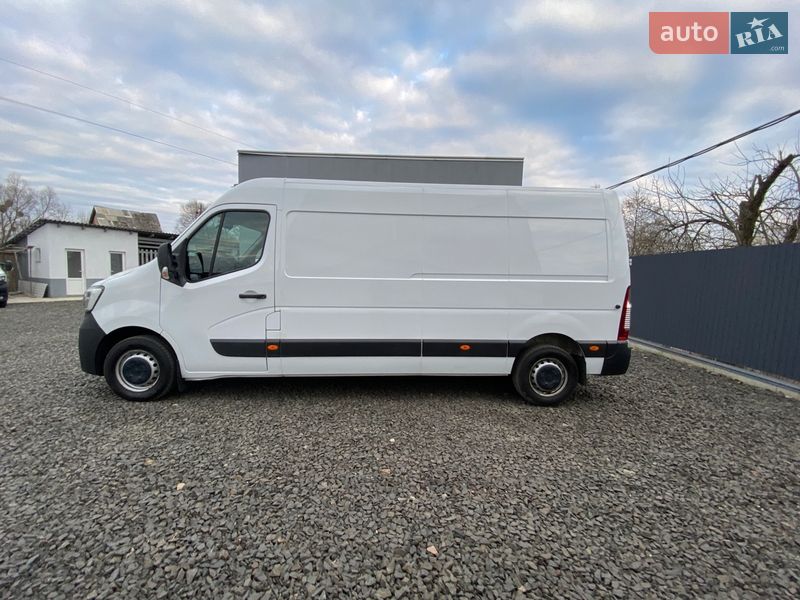 Грузовой фургон Renault Master 2022 в Киеве