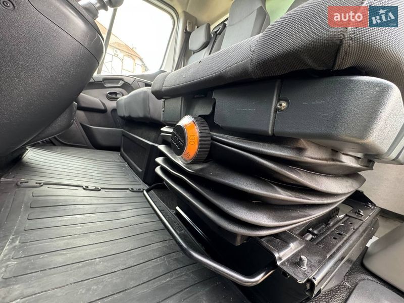 Другие грузовики Renault Master 2019 в Ковеле