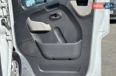 Грузовой фургон Renault Master 2017 в Львове