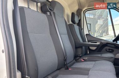 Грузовой фургон Renault Master 2017 в Львове