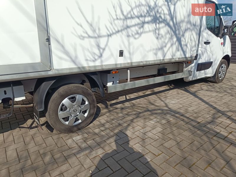 Вантажний фургон Renault Master 2019 в Дубні