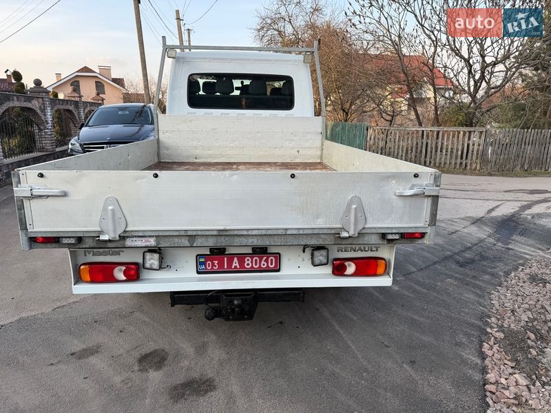 Грузопассажирский фургон Renault Master 2015 в Житомире