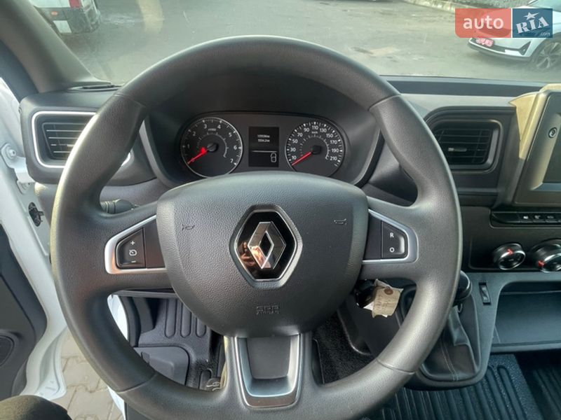 Грузовой фургон Renault Master 2022 в Луцке