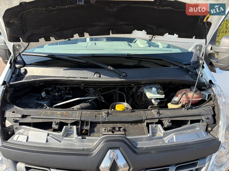 Минивэн Renault Master 2017 в Киеве