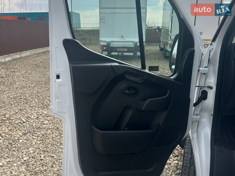 Грузовой фургон Renault Master 2020 в Львове