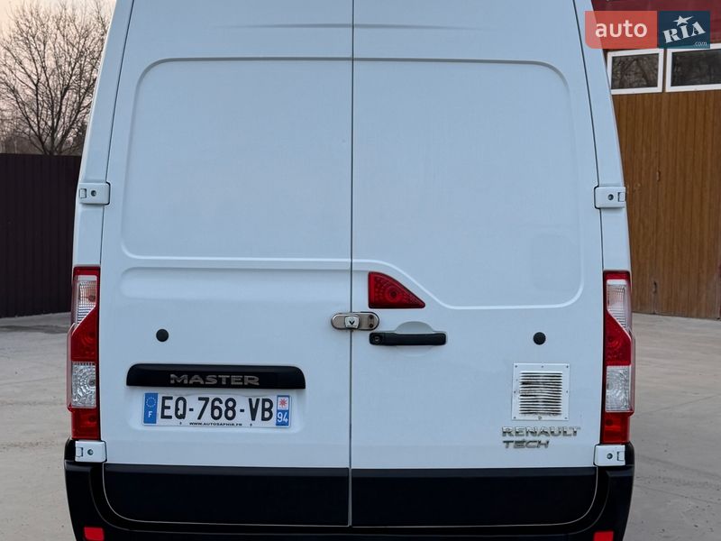 Вантажопасажирський фургон Renault Master 2016 в Млиніві фото 11 Вантажопасажирський фургон Renault Master 2016 в Млиніві