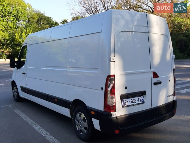 Грузовой фургон Renault Master 2018 в Полтаве