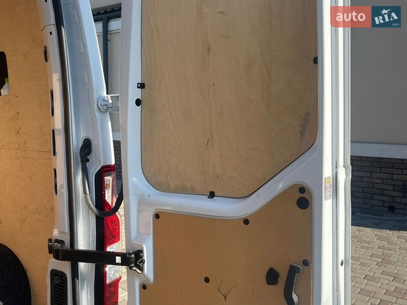 Вантажопасажирський фургон Renault Master 2020 в Чернівцях фото 31 Вантажопасажирський фургон Renault Master 2020 в Чернівцях