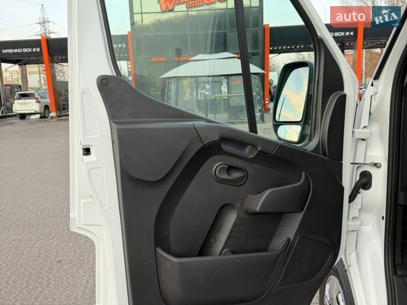 Грузовой фургон Renault Master 2021 в Полтаве