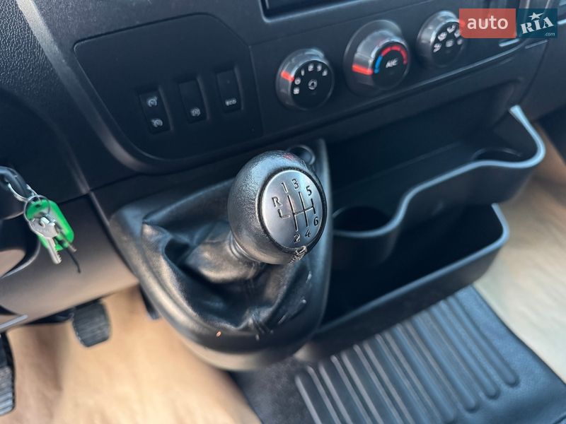 Вантажний фургон Renault Master 2017 в Дубні фото 34 Вантажний фургон Renault Master 2017 в Дубні