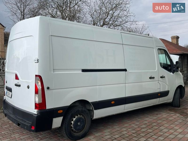 Грузовой фургон Renault Master 2017 в Ровно