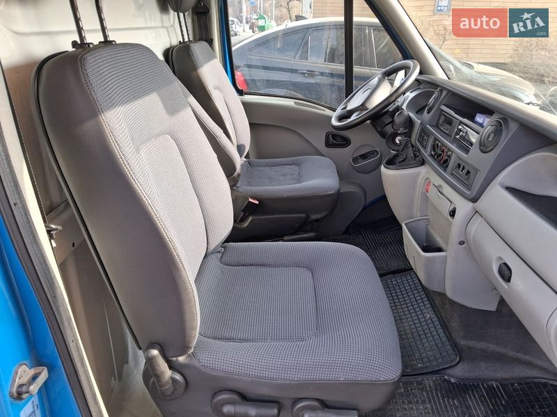 Вантажний фургон Renault Master 2007 в Києві