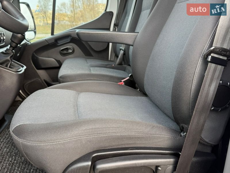 Грузовой фургон Renault Master 2022 в Киеве