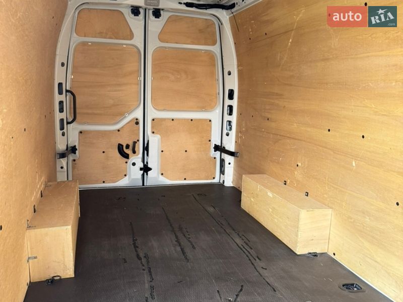 Грузовой фургон Renault Master 2022 в Киеве