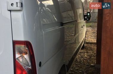 Вантажопасажирський фургон Renault Master 2015 в Почаєві