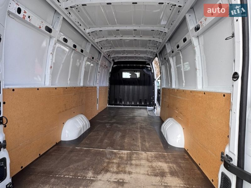 Вантажний фургон Renault Master 2022 в Києві фото 24 Вантажний фургон Renault Master 2022 в Києві