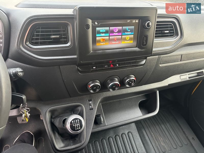 Грузовой фургон Renault Master 2021 в Нововолынске